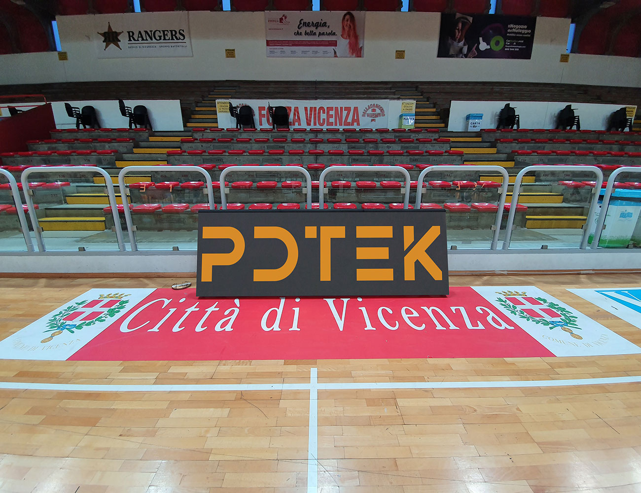 pdtek-ledwall-bordocampo